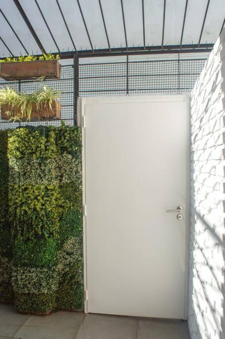 Hermoso Y Comodo Alojamiento Con Patio En Nunez Buenos Aires Eksteriør bilde